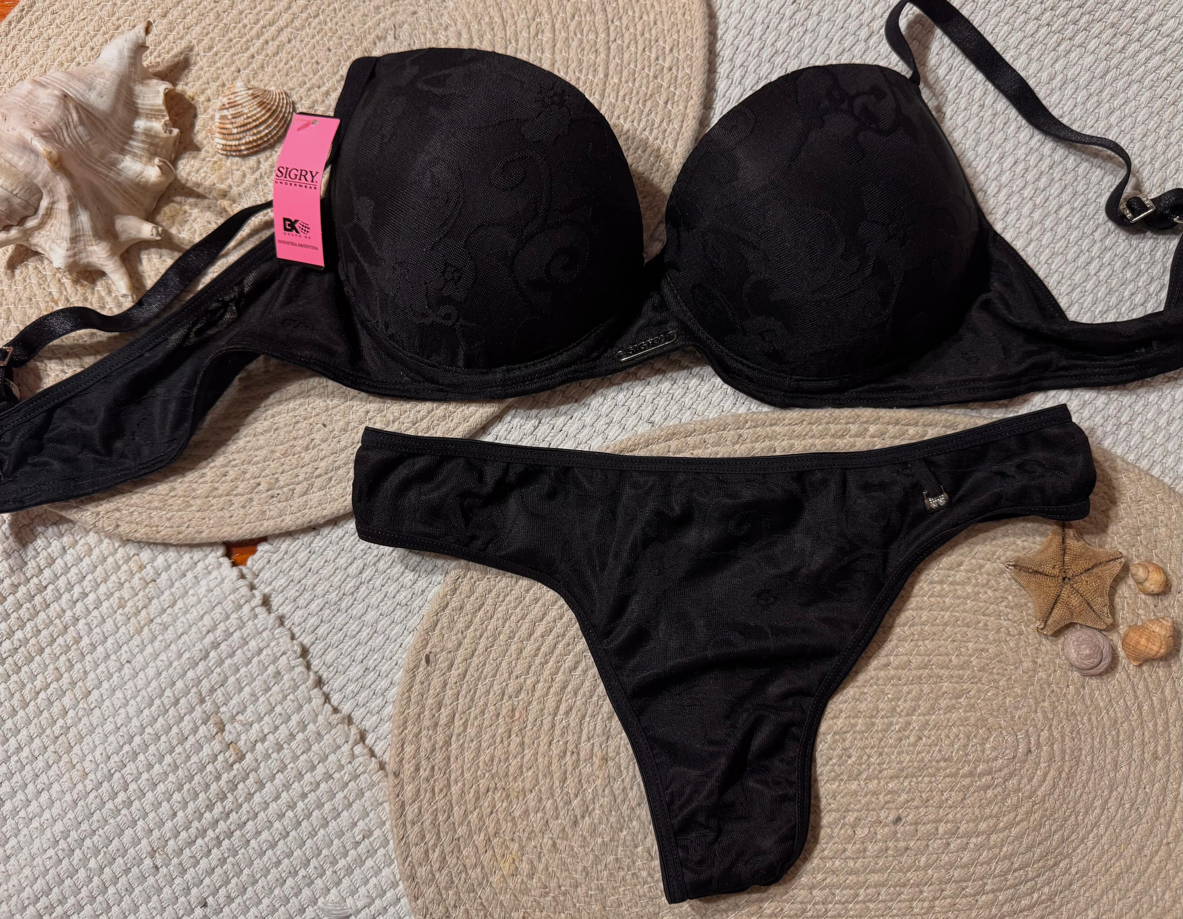 Conjunto Natalie — Black Minimal